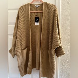 Cezele Brand new cardigan . Camel color